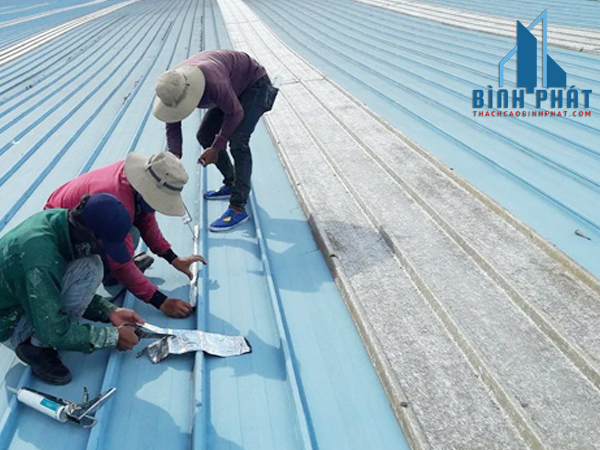 Báo giá chống dột mái tôn TPHCM